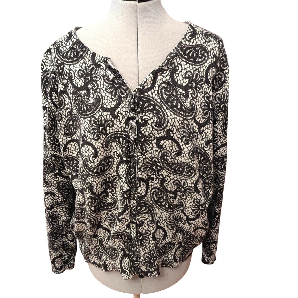 Lane Bryant Blouse 22/24 Paisley Print Long‎ Sleeve Button Front Top